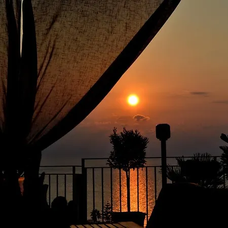 Scirocco Bed & Breakfast