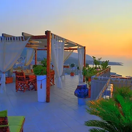 Scirocco Bed & Breakfast 4*