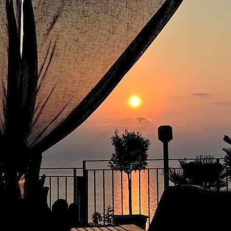 Scirocco Bed & Breakfast