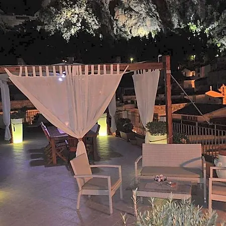 Scirocco Bed & Breakfast
