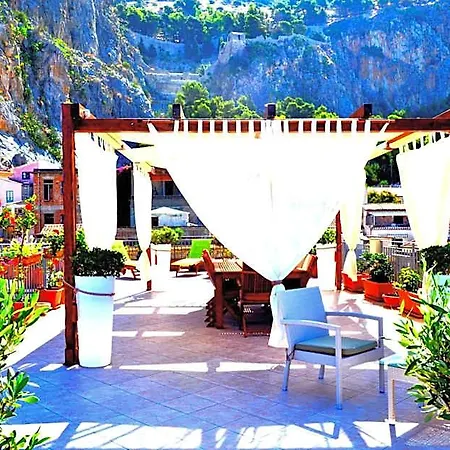 Bed & Breakfast Scirocco Cefalu