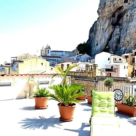 Scirocco Bed & Breakfast 4*