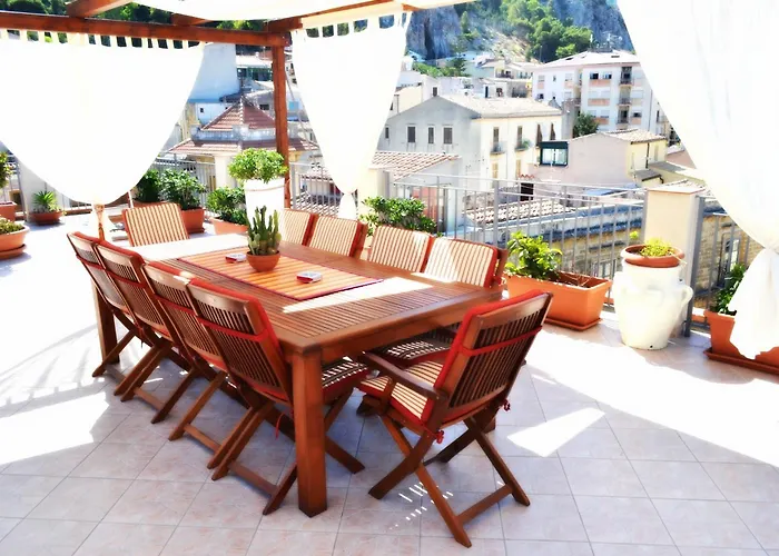 尚酷旅馆 切法卢